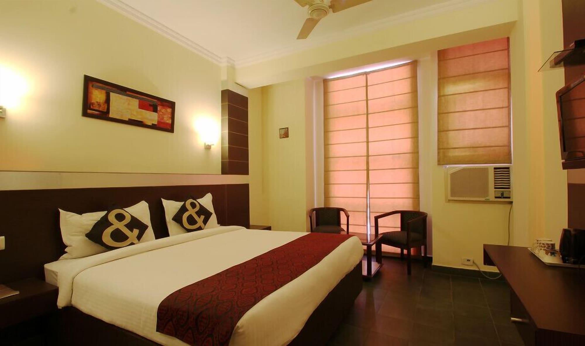 The Crest Inn Delhi  Bagian luar foto