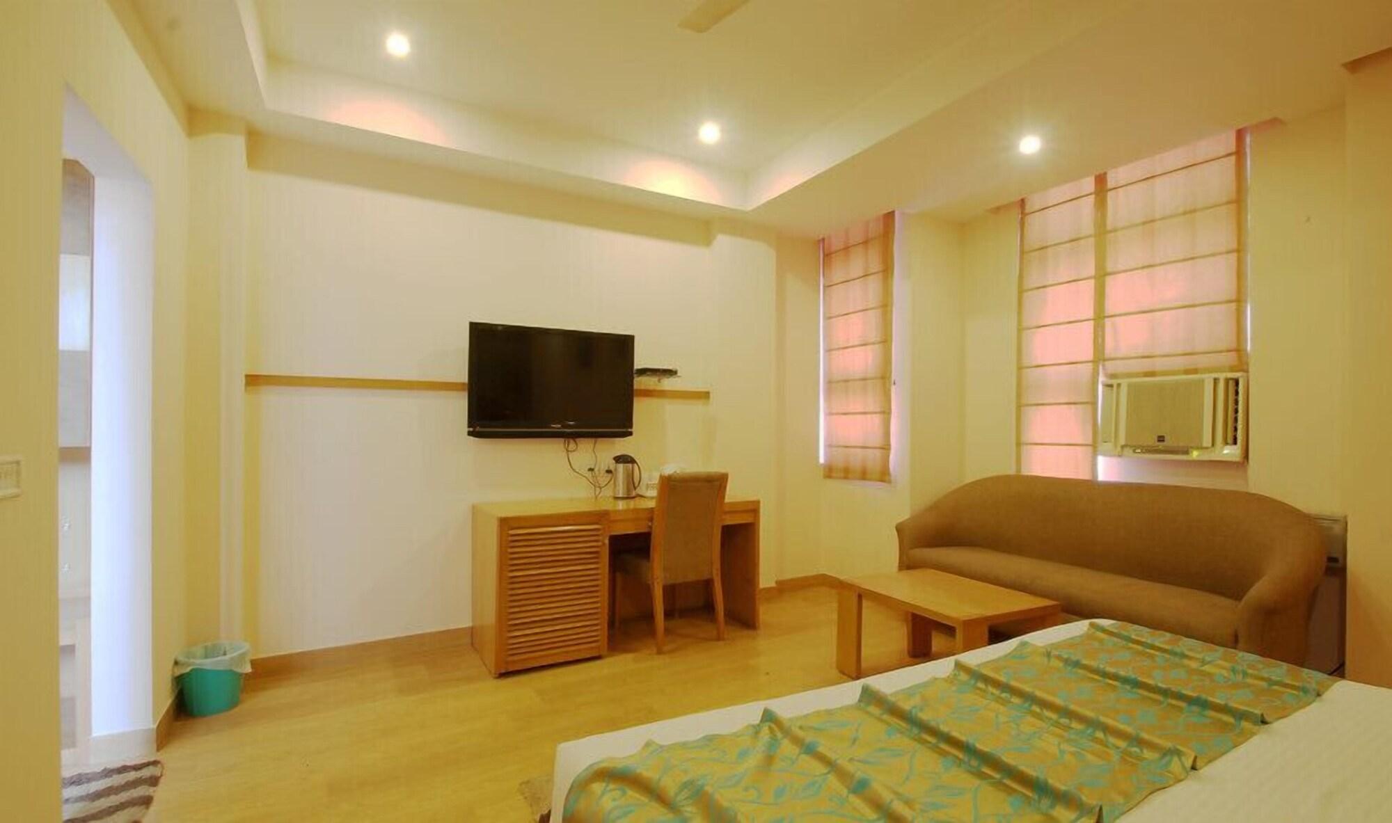 The Crest Inn Delhi  Bagian luar foto