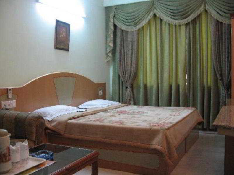 The Crest Inn Delhi  Ruang foto