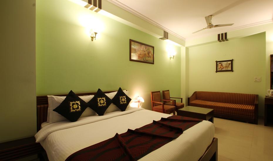 The Crest Inn Delhi  Bagian luar foto